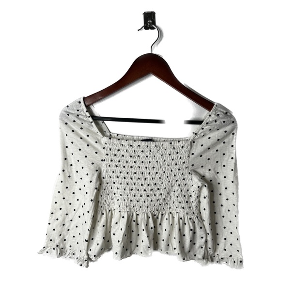 AMERICAN EAGLE SMOCKED POLKA DOT TOP C4 D30 - Picture 3 of 4